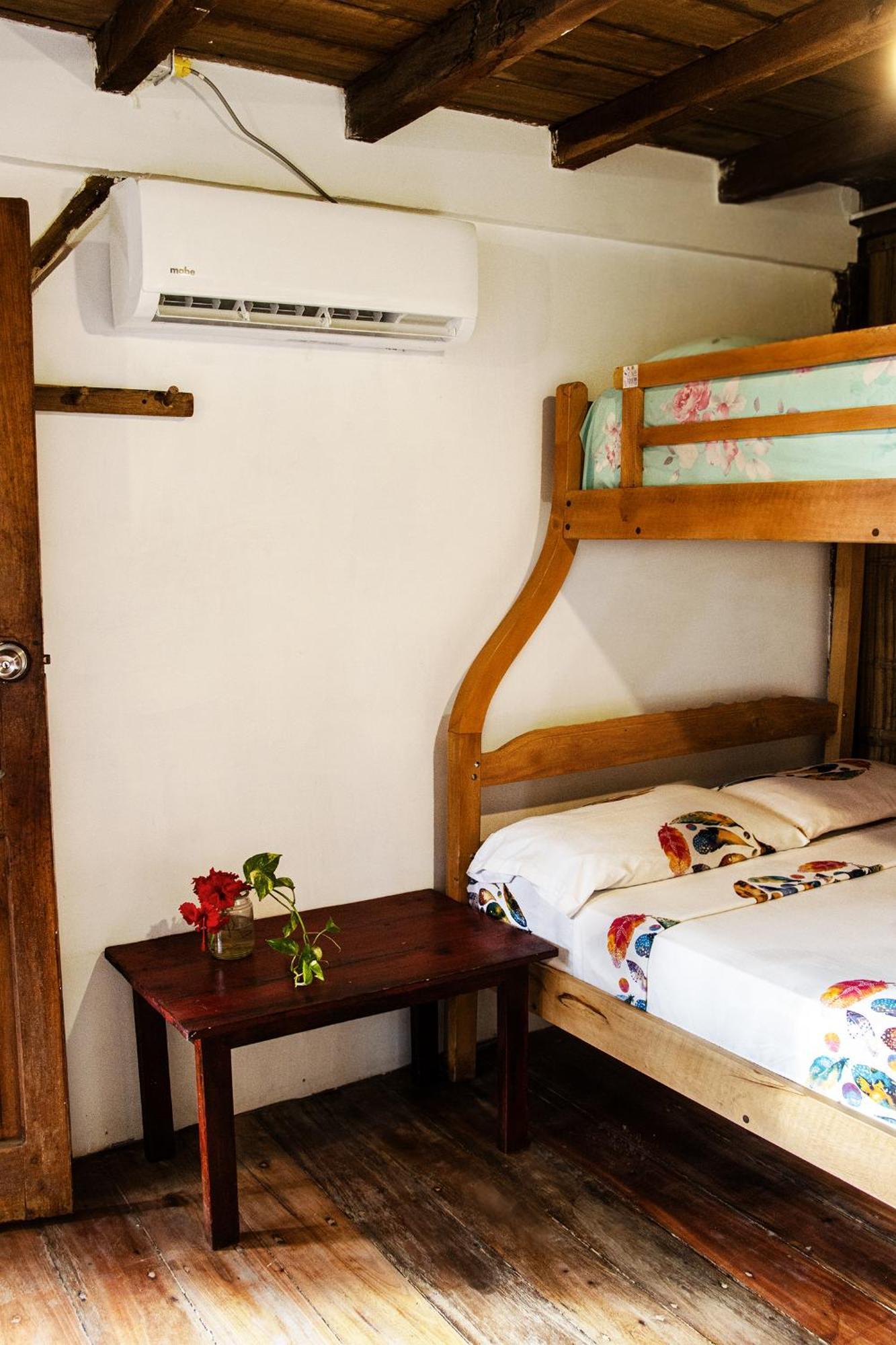 Hostal Olmito Canoa Exterior foto